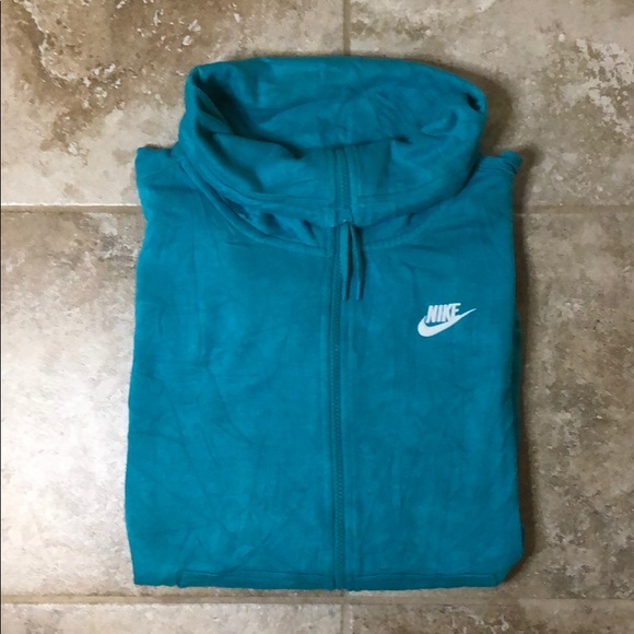 Nike zip up jacket - Picture 1 of 5